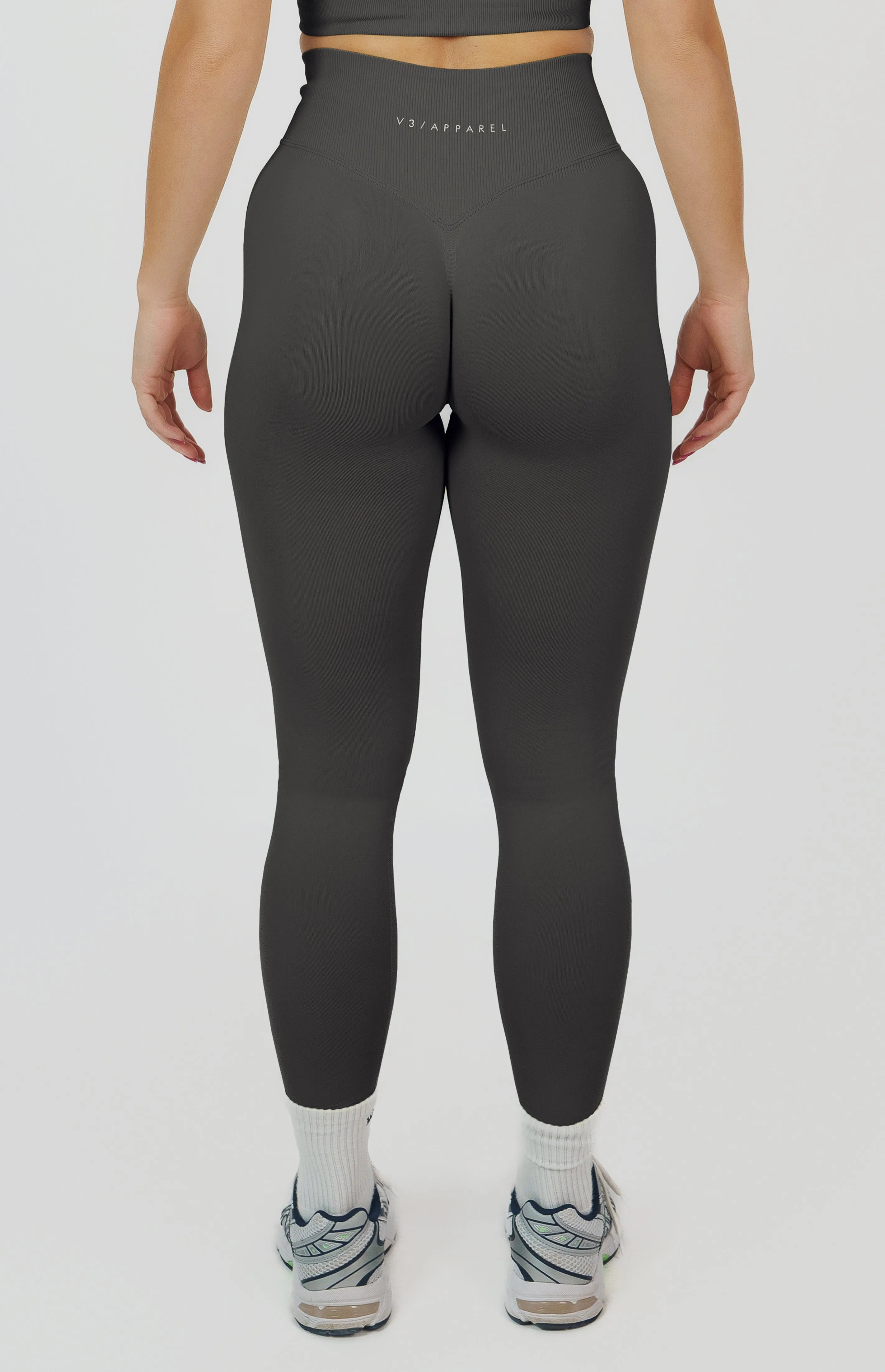 Form Seamless Scrunch Sports Bra, Leggings & Shorts Set - Slate Grey